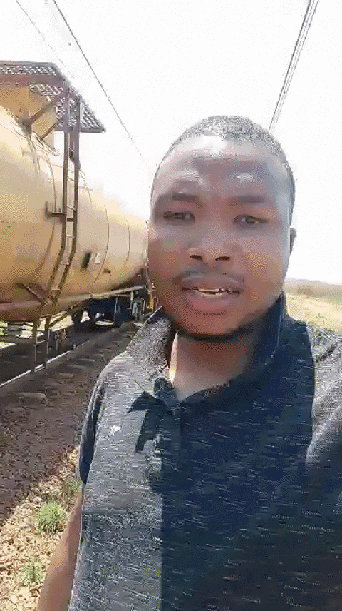 Animated image out of testimonial from Ndibulele Zeezy