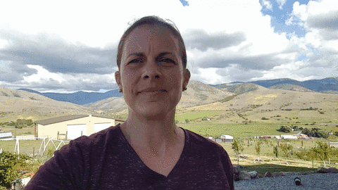 Animated image out of testimonial from Cindy Hanson